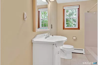29 Burr Road, Bloomfield, CT 06002 - Photo 39