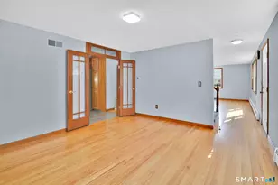 29 Burr Rd, Bloomfield, CT 06002 - Photo 21