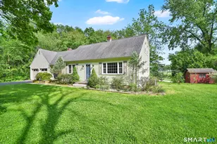 29 Burr Rd, Bloomfield, CT 06002 - Photo 3