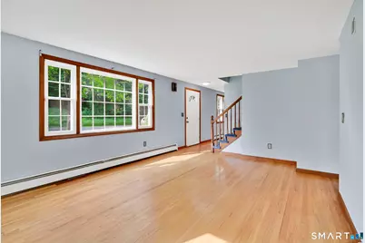 29 Burr Road, Bloomfield, CT 06002 - Photo 25