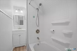 28 Moore Ct, New London, CT 06320 - Photo 31