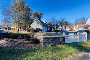 41 Sagewood Ln, Windsor, CT 06095 - Photo 5