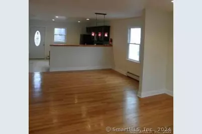 95 Highview Avenue Apt #2, Stamford, CT 06907 - Photo 7
