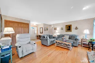 32 Kibbe Rd, Ellington, CT 06029 - Photo 13