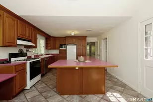 35 Deer Spring Rd, Redding, CT 06896 - Photo 19