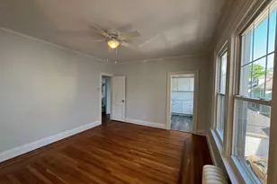 1253 Forest Rd, New Haven, CT 06515 - Photo 17