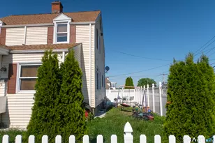 1184 Lindley St, Bridgeport, CT 06606 - Photo 31