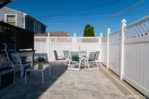 1184 Lindley St, Bridgeport, CT 06606 - Photo 29