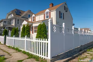 1184 Lindley St, Bridgeport, CT 06606 - Photo 31