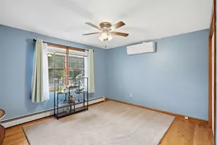 4 Woodland Hollow St, Windsor Locks, CT 06096 - Photo 19