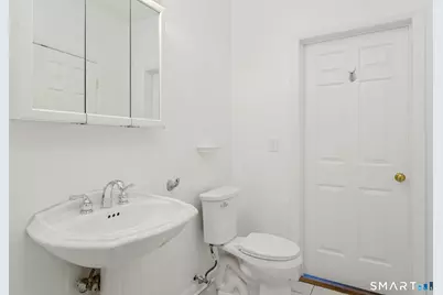 192 Frenchtown Road, Bridgeport, CT 06606 - Photo 21
