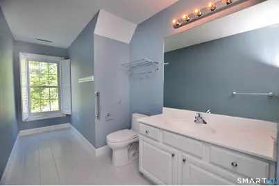 18 Cavendish Place #18, Avon, CT 06001 - Photo 35