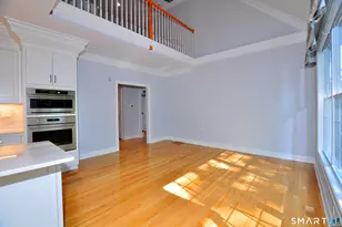 18 Cavendish Pl, Avon, CT 06001 - Photo 17