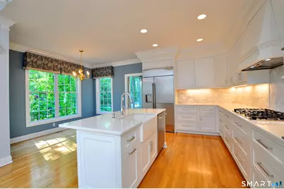 18 Cavendish Place #18, Avon, CT 06001 - Photo 13