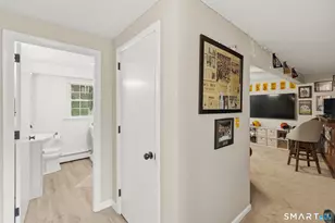 18 Richard Ln, Bloomfield, CT 06002 - Photo 27