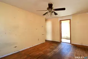4 Van Zant St, Norwalk, CT 06855 - Photo 9
