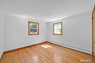 49 Schaffer Dr, East Hartford, CT 06118 - Photo 17