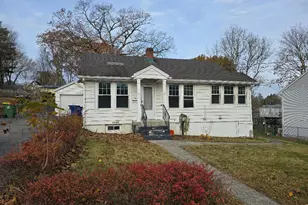 22 Holly St, Waterbury, CT 06706 - Photo 1