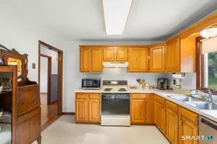 22 Brentwood Rd, New Milford, CT 06776 - Photo 15