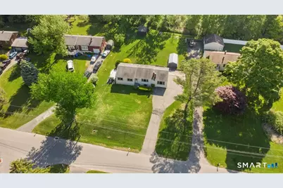 22 Brentwood Road, New Milford, CT 06776 - Photo 7