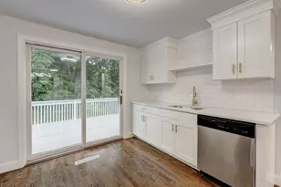 11 Cheshire Rd, Prospect, CT 06712 - Photo 5