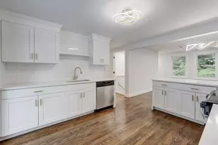 11 Cheshire Rd, Prospect, CT 06712 - Photo 3