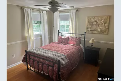 21 Parklawn Circle, Waterbury, CT 06708 - Photo 5