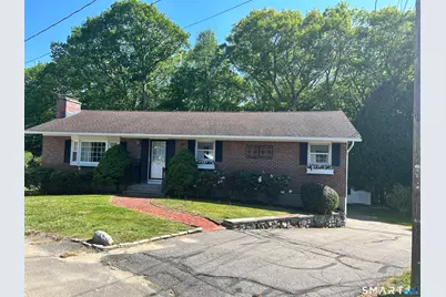 21 Parklawn Circle, Waterbury, CT 06708 - Photo 1