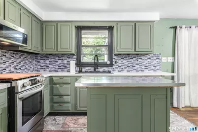 196 Humiston Circle, Thomaston, CT 06787 - Photo 15