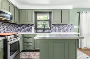 196 Humiston Cir, Thomaston, CT 06787 - Photo 15
