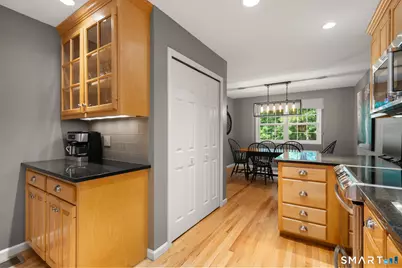 4 Reggie Way #B, East Windsor, CT 06016 - Photo 17
