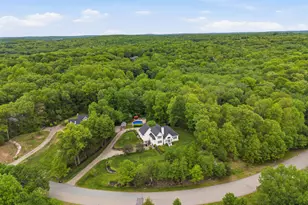 82 Deer Run Dr, Colchester, CT 06415 - Photo 5