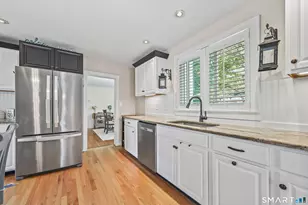 327 W Main St, Cheshire, CT 06410 - Photo 7