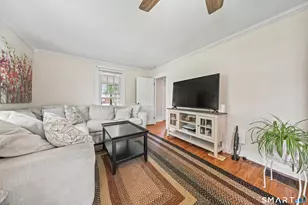 327 W Main St, Cheshire, CT 06410 - Photo 15