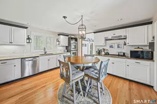 327 W Main St, Cheshire, CT 06410 - Photo 5