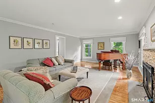 418 Hunting Ridge Rd, Stamford, CT 06903 - Photo 9