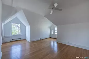 46 Sanford Ave, Bridgeport, CT 06604 - Photo 23