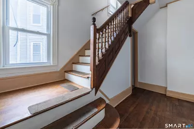 46 Sanford Avenue, Bridgeport, CT 06604 - Photo 21
