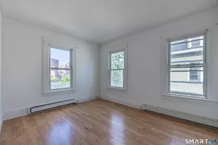 46 Sanford Ave, Bridgeport, CT 06604 - Photo 15