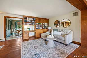 52 Susan Ln, Meriden, CT 06450 - Photo 5