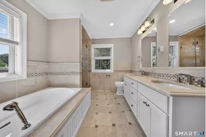 88 Maple Tree Avenue #E, Stamford, CT 06906 - Photo 15
