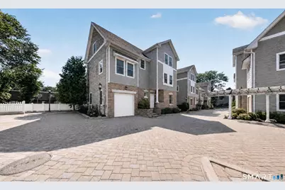 88 Maple Tree Avenue #E, Stamford, CT 06906 - Photo 1