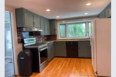 2 Robert Street, Somers, CT 06071 - Photo 5
