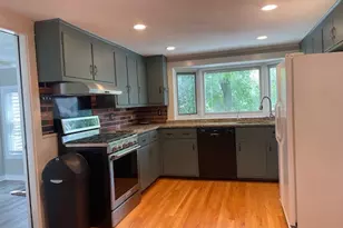 2 Robert St, Somers, CT 06071 - Photo 5