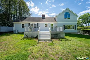 43 Green Knolls Ln, Fairfield, CT 06824 - Photo 23