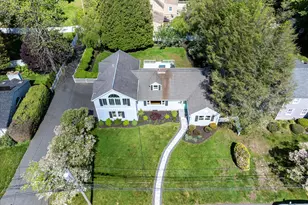 43 Green Knolls Ln, Fairfield, CT 06824 - Photo 25