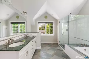 43 Green Knolls Ln, Fairfield, CT 06824 - Photo 23