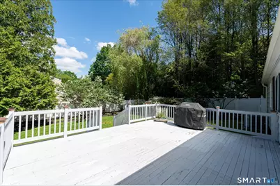 43 Green Knolls Lane, Fairfield, CT 06824 - Photo 21