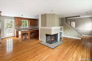 43 Green Knolls Ln, Fairfield, CT 06824 - Photo 11