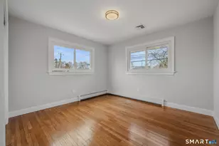 1092 Ocean Ave, New London, CT 06320 - Photo 29